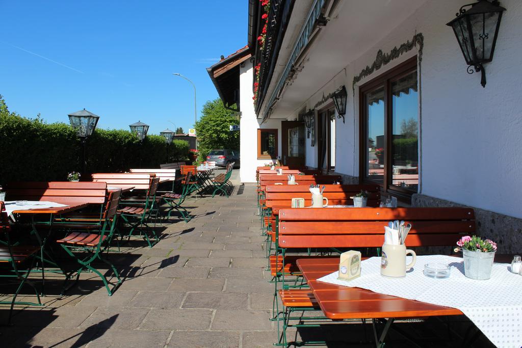 Hotel-Gasthof Kramerwirt Irschenberg Exterior photo